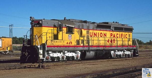 FOLHA DECAL LOCOMOTIVA SD24 PADRÃO DE PINTURA UNION PACIFIC
